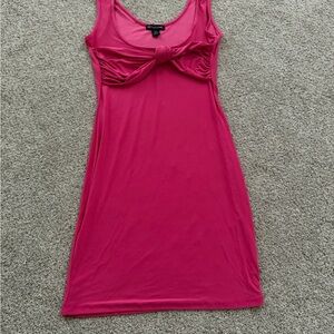 PrettyLittleThing Fuchsia Sleeveless Top